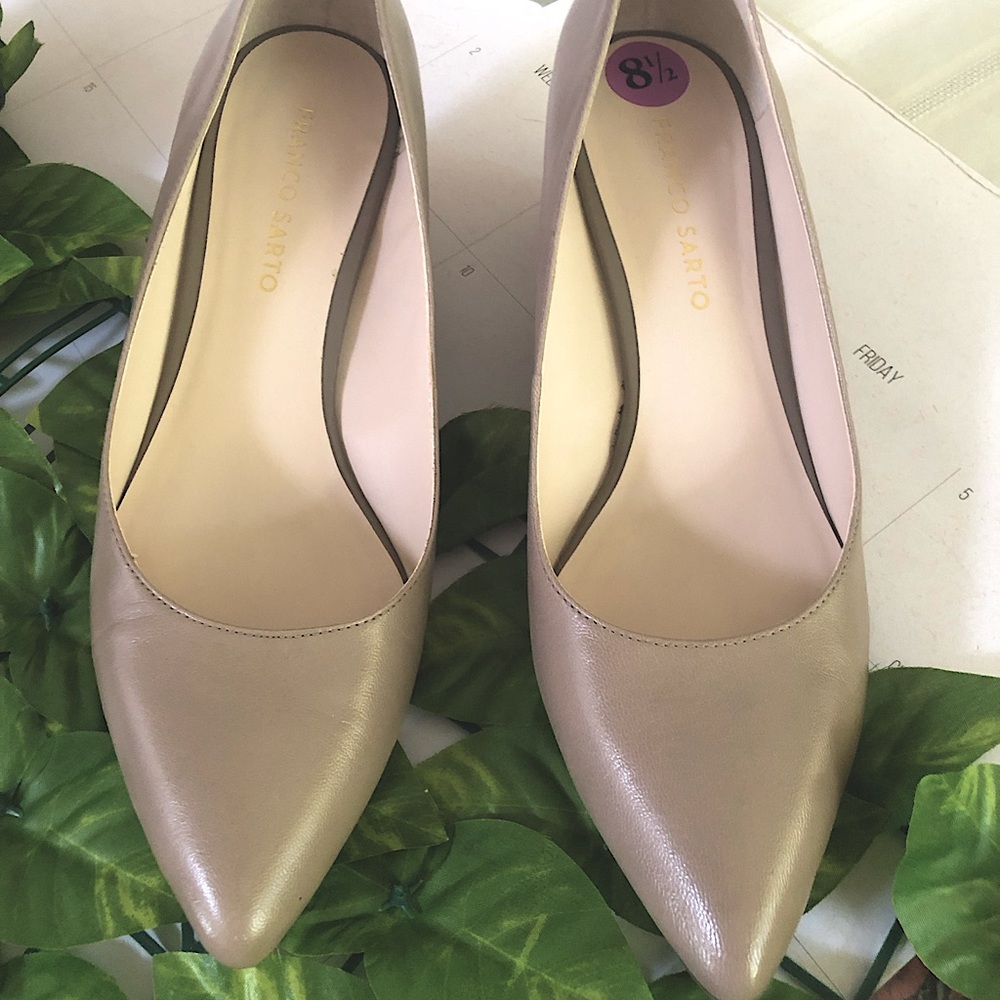 Beautiful Neutral color wooden heel wedges